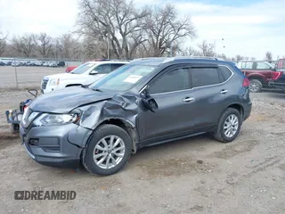 2017 Nissan Rogue SL z VIN JN8AT2MV7HW025973, wystawiony jako IAAI lot #42000657 z przebiegiem 131 762 mil mil oraz . Historia ofert i sprzedaży dostępna na DreamBid. Obrazek 22.