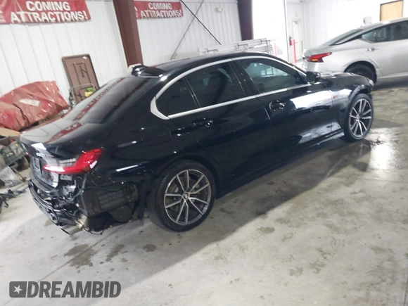 2019 BMW 3 Series 330i z VIN 3MW5R1J58K8B02003, wystawiony jako IAAI lot #41547254 z przebiegiem 85 201 mil mil oraz . Historia ofert i sprzedaży dostępna na DreamBid. Obrazek 4.