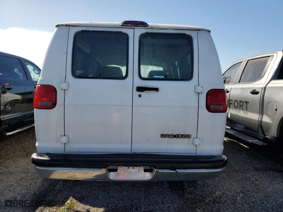 1999 Dodge Ram Van Conversion with VIN 2B6HB11Y5XK530601, listed as a Copart auction lot 76665494 with NaN miles and Non Repairable. Bid and sale history available at carsss.com. Image 6.