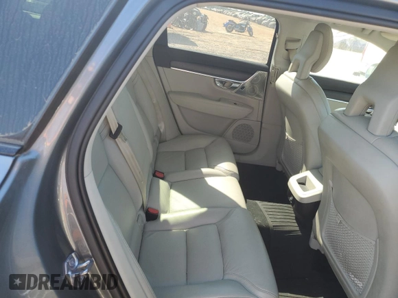 2017 Volvo V90 z VIN YV4A22NL5H1004884, wystawiony jako Copart lot #77791224 z przebiegiem Nie podano mil oraz Szkoda całkowita • Salvage title. Historia ofert i sprzedaży dostępna na DreamBid. Obrazek 11.