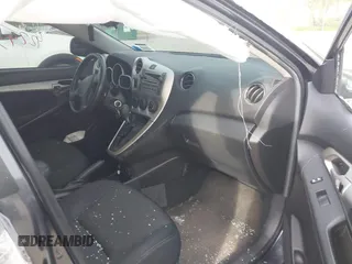 2009 Pontiac Vibe 1SA с VIN 5Y2SP67899Z449012, выставлен на аукционе IAAI как лот 42243359 с пробегом 144 456 миль миль и . История ставок и продаж доступна на DreamBid. Изображение 5.