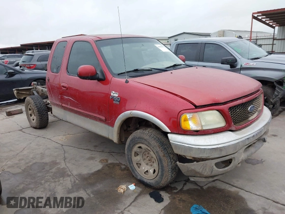 2003 Ford F-150 XL with VIN 2FTPX18LX3CA89961, listed as a IAAI auction lot 41901357 with 199,708 mi miles. Bid and sale history available at carsss.com. Image 1.