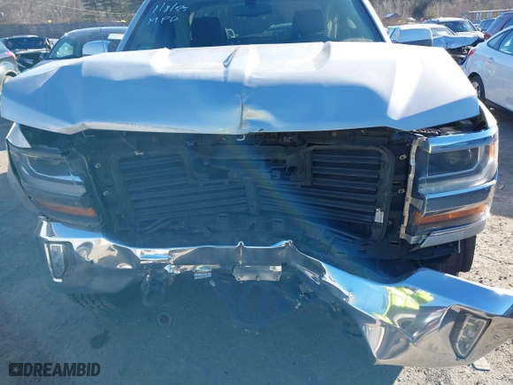 2017 Chevrolet Silverado 1500 LT with VIN 1GCVKREC3HZ307662, listed as a IAAI auction lot 41333606 with 172,896 mi miles. Bid and sale history available at carsss.com. Image 6.