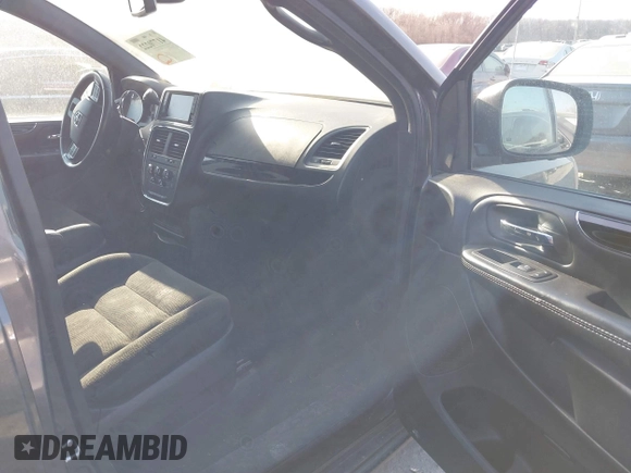 2019 Dodge Grand Caravan SE with VIN 2C4RDGBGXKR727315, listed as a IAAI auction lot 41770222 with 97,561 mi miles and . Bid and sale history available at DreamBid. Image 5.