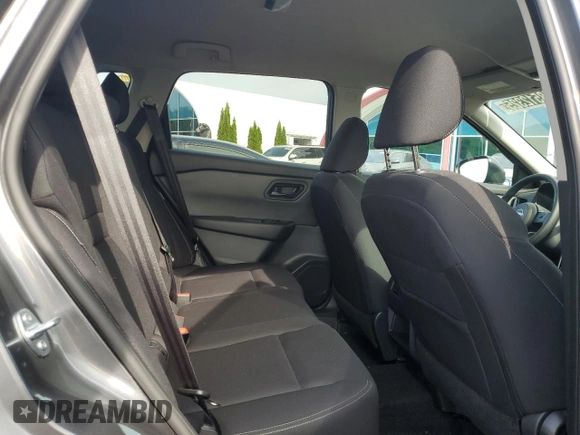 2024 Nissan Rogue S z VIN 5N1BT3AB6RC759034, wystawiony jako Copart lot #58512325 z przebiegiem 13 469 mil mil oraz Czysty tytuł • Clean title. Historia ofert i sprzedaży dostępna na DreamBid. Obrazek 11.