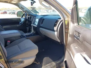 2013 Toyota Tundra with VIN 5TFDW5F11DX284846, listed as a IAAI auction lot 42199103 with 229,535 mi miles and . Bid and sale history available at DreamBid. Image 5.