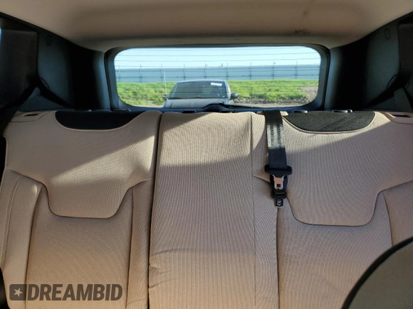 2015 Jeep Renegade Latitude z VIN ZACCJBBT3FPB87492, wystawiony jako Copart lot #56017335 z przebiegiem 112 084 mil mil oraz Szkoda całkowita • Salvage title. Historia ofert i sprzedaży dostępna na DreamBid. Obrazek 10.