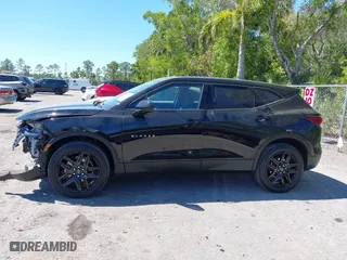 2020 Chevrolet Blazer LT with VIN 3GNKBBRA1LS539080, listed as a IAAI auction lot 41842786 with 11,301 mi miles. Bid and sale history available at carsss.com. Image 14.