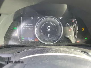 2022 Lexus ES 300h Luxury with VIN 58AEA1C17NU021512, listed as a Copart auction lot 51000875 with 7,520 mi miles and Salvage title. Bid and sale history available at DreamBid. Image 9.