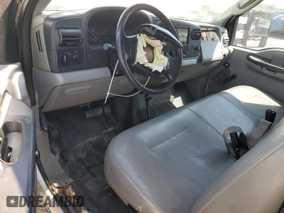 2006 Ford F-250 XL with VIN 1FTSX21P56EC57386, listed as a Copart auction lot 48667325 with 172,931 mi miles and Salvage title. Bid and sale history available at DreamBid. Image 8.