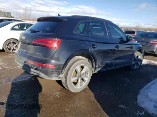 2024 Audi Q5 Komfort with VIN WA1AAAFY0R2077810, listed as a Copart auction lot 83154204 with 14,384 mi miles and Salvage Title. Bid and sale history available at carsss.com. Image 3.