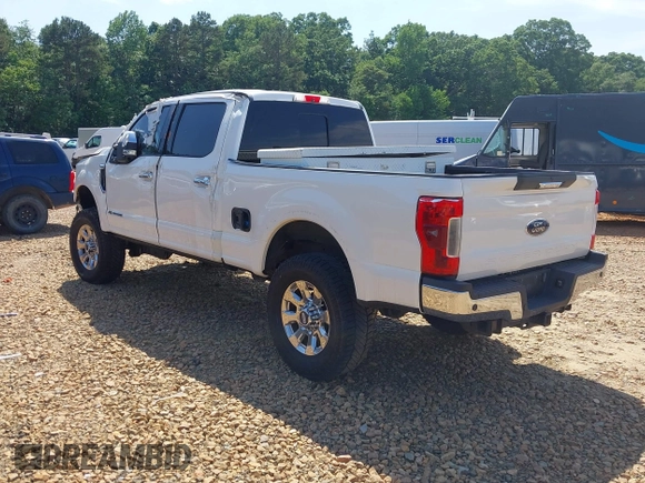 2017 Ford F-250 Lariat с VIN 1FT7W2BT6HEC29829, выставлен на аукционе IAAI как лот 39307635 с пробегом 137 658 миль миль и . История ставок и продаж доступна на DreamBid. Изображение 3.