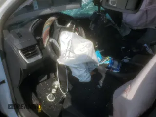 2022 GMC Terrain SLE z VIN 3GKALMEV8NL172749, wystawiony jako Copart lot #55876415 z przebiegiem Nie podano mil oraz Szkoda całkowita • Salvage title. Historia ofert i sprzedaży dostępna na DreamBid. Obrazek 8.