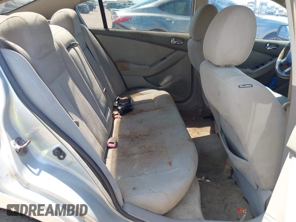 2010 Nissan Altima S with VIN 1N4AL2AP2AN494827, listed as a IAAI auction lot 42032924 with 273,491 mi miles and . Bid and sale history available at carsss.com. Image 8.