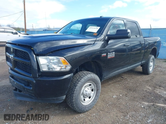 2015 Ram 2500 Tradesman with VIN 3C6UR5CJ3FG674373, listed as a IAAI auction lot 42113470 with 190,055 mi miles and . Bid and sale history available at DreamBid. Image 2.
