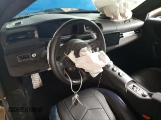 2022 Maserati MC20 z VIN ZAM24BXA2N0383787, wystawiony jako Copart lot #45825114 z przebiegiem 9395 mil mil oraz . Historia ofert i sprzedaży dostępna na DreamBid. Obrazek 8.
