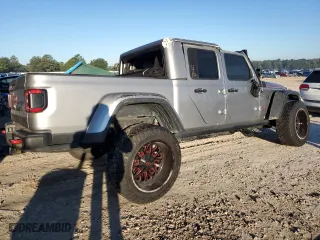 2020 Jeep Gladiator Rubicon with VIN 1C6JJTBG6LL101017, listed as a Copart auction lot 71123813 with 50,262 mi miles. Bid and sale history available at carsss.com. Image 3.