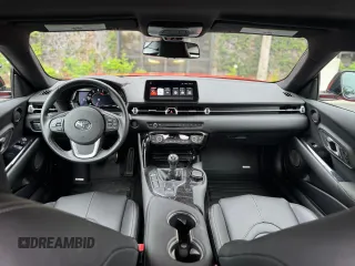 2024 Toyota Supra 3.0 z VIN WZ1DB0G09RW063546, wystawiony jako Copart lot #67269555 z przebiegiem 5 150 mil mil oraz Szkoda całkowita • Salvage title. Historia ofert i sprzedaży dostępna na DreamBid. Obrazek 9.