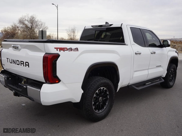 2022 Toyota Tundra 4WD Limited with VIN 5TFJA5DA3NX037429, listed as a Copart auction lot 41646915 with 41,390 mi miles and Salvage Title. Bid and sale history available at carsss.com. Image 3.