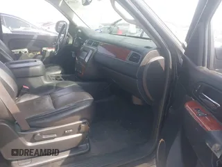 2013 Chevrolet Suburban LT с VIN 1GNSCJE06DR244789, выставлен на аукционе IAAI как лот 41568978 с пробегом 224 374 миль миль и . История ставок и продаж доступна на DreamBid. Изображение 5.