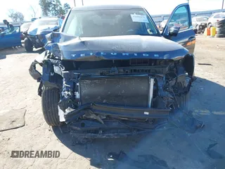 2020 Kia Telluride LX with VIN 5XYP24HC8LG054207, listed as a IAAI auction lot 41693971 with 111,882 mi miles and . Bid and sale history available at carsss.com. Image 6.