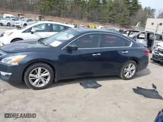 2014 Nissan Altima 2.5 SL with VIN 1N4AL3AP2EN237291, listed as a IAAI auction lot 41748219 with 113,625 mi miles. Bid and sale history available at carsss.com. Image 14.