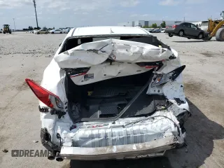 2025 Toyota Camry LE z VIN 4T1DAACK3SU560104, wystawiony jako Copart lot #54478905 z przebiegiem 444 mil mil oraz Szkoda całkowita • Salvage title. Historia ofert i sprzedaży dostępna na DreamBid. Obrazek 6.