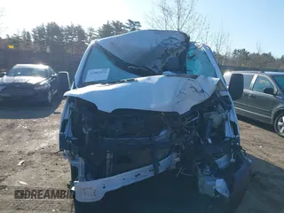 2019 Ford Transit Passenger XL with VIN 1FMZK1ZM4KKB17368, listed as a IAAI auction lot 41982976 with 50,971 mi miles and . Bid and sale history available at DreamBid. Image 13.