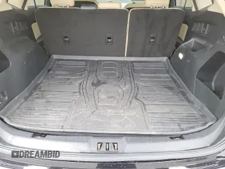 2019 Ford Edge SEL с VIN 2FMPK4J99KBC10770, выставлен на аукционе IAAI как лот 42785530 с пробегом 36 292 миль миль и . История ставок и продаж доступна на DreamBid. Изображение 13.
