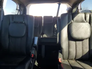 2014 Chrysler Town & Country S with VIN 2C4RC1HG7ER191693, listed as a Copart auction lot 75534013 with 136,231 mi miles and Salvage Title. Bid and sale history available at DreamBid. Image 10.