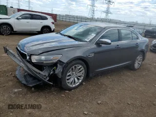 2015 Ford Taurus Limited z VIN 1FAHP2F84FG102771, wystawiony jako Copart lot #56018195 z przebiegiem 62 269 mil mil oraz Szkoda całkowita • Salvage title. Historia ofert i sprzedaży dostępna na DreamBid. Obrazek 1.
