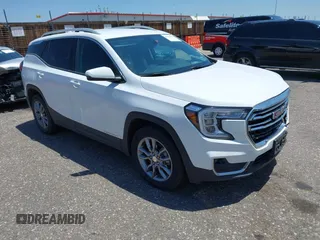 2024 GMC Terrain SLT z VIN 3GKALVEG7RL234722, wystawiony jako IAAI lot #42588099 z przebiegiem 31 077 mil mil oraz . Historia ofert i sprzedaży dostępna na DreamBid. Obrazek 1.