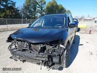 2017 Nissan Rogue SL with VIN 5N1AT2MT3HC878426, listed as a IAAI auction lot 41347573 with 186,126 mi miles. Bid and sale history available at carsss.com. Image 6.