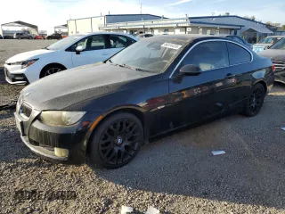 2007 BMW 3 Series 328i z VIN WBAWV13517P117206, wystawiony jako Copart lot #86374474 z przebiegiem 183 900 mil mil oraz Szkoda całkowita • Salvage title. Historia ofert i sprzedaży dostępna na DreamBid. Obrazek 1.