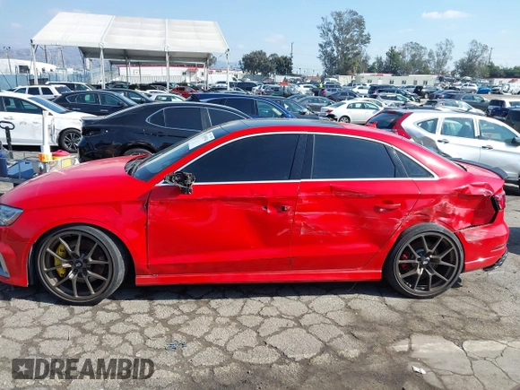 2017 Audi RS 3 с VIN WUABWGFF1H1900197, выставлен на аукционе IAAI как лот 41493934 с пробегом 24 017 миль миль и . История ставок и продаж доступна на DreamBid. Изображение 14.