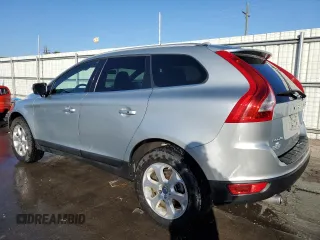 2013 Volvo XC60 3.2L with VIN YV4952DZ4D2393442, listed as a Copart auction lot 52545825 with 100,129 mi miles and Salvage Title. Bid and sale history available at carsss.com. Image 2.