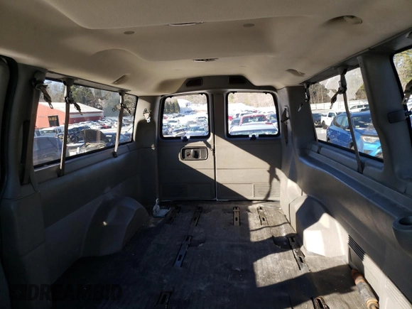 2008 Chevrolet Express Passenger z VIN 1GAHG39K481168968, wystawiony jako Copart lot #45374785 z przebiegiem 44 010 mil mil oraz Czysty tytuł • Clean title. Historia ofert i sprzedaży dostępna na DreamBid. Obrazek 10.