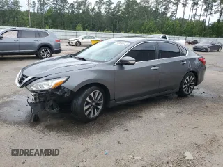 2017 Nissan Altima SV with VIN 1N4AL3AP1HC193851, listed as a Copart auction lot 59366015 with 158,380 mi miles and Salvage title. Bid and sale history available at DreamBid. Image 1.