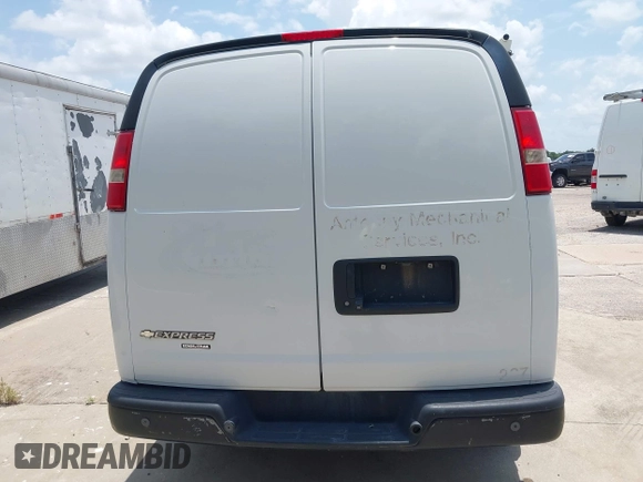 2015 Chevrolet Express Cargo with VIN 1GCZGTCG9F1241751, listed as a IAAI auction lot 42542607 with 220,697 mi miles and . Bid and sale history available at DreamBid. Image 16.
