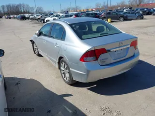 2010 Honda Civic Sdn EX with VIN 19XFA1F84AE026748, listed as a IAAI auction lot 41757095 with 189,325 mi miles. Bid and sale history available at carsss.com. Image 3.