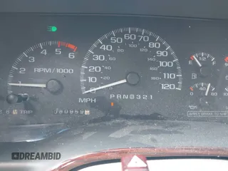 1999 Cadillac Escalade with VIN 1GYEK13R0XR415674, listed as a IAAI auction lot 40003144 with 80,959 mi miles and . Bid and sale history available at DreamBid. Image 7.
