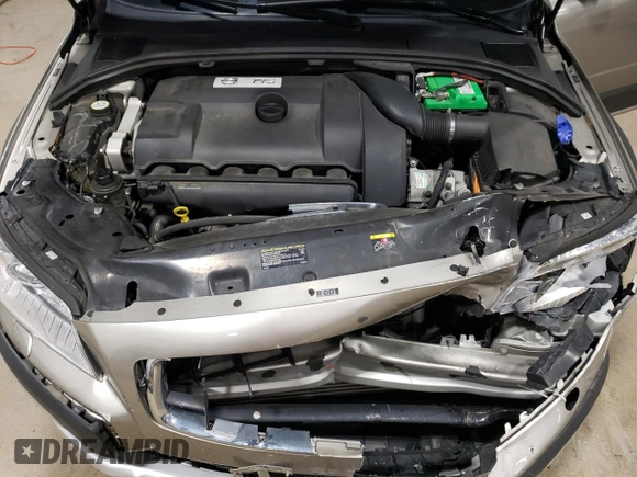 2014 Volvo XC70 T6 with VIN YV4902BZ8E1184116, listed as a Copart auction lot 58817004 with 97,967 mi miles and Salvage Title. Bid and sale history available at DreamBid. Image 12.