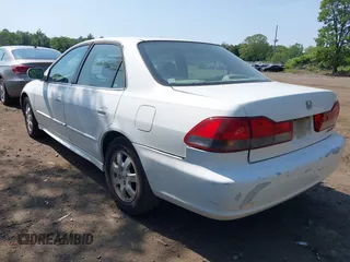 2001 Honda Accord EX z VIN 1HGCG56611A124406, wystawiony jako IAAI lot #42401266 z przebiegiem 177 917 mil mil oraz . Historia ofert i sprzedaży dostępna na DreamBid. Obrazek 3.