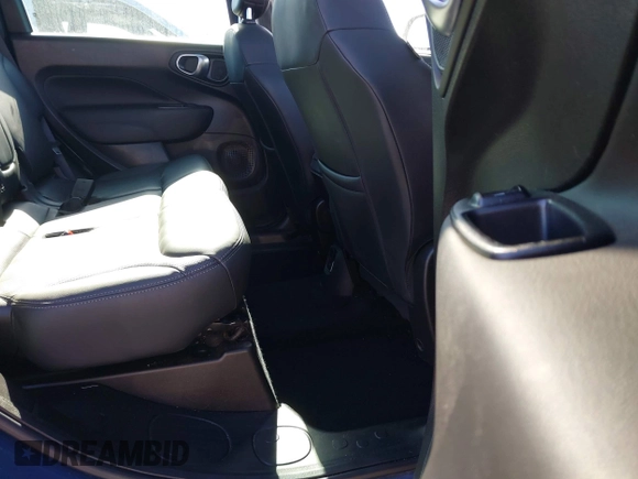 2020 FIAT 500L with VIN ZFBNFACHXLZ042819, listed as a IAAI auction lot 41442734 with 112,406 mi miles and . Bid and sale history available at DreamBid. Image 8.