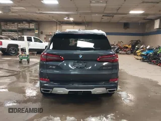 2019 BMW X5 xDrive40i with VIN 5UXCR6C54KLL36067, listed as a IAAI auction lot 41834002 with 54,200 mi miles. Bid and sale history available at carsss.com. Image 16.
