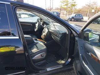2011 Mercedes-Benz R 350 with VIN 4JGCB6FE1BA130049, listed as a IAAI auction lot 41402227 with 155,557 mi miles and . Bid and sale history available at DreamBid. Image 5.