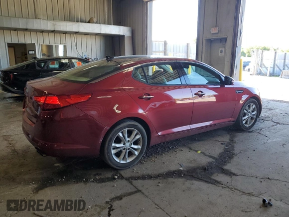 2013 Kia Optima EX z VIN 5XXGN4A79DG110715, wystawiony jako Copart lot #63193895 z przebiegiem 103 120 mil mil oraz Nie do naprawy • Non repairable. Historia ofert i sprzedaży dostępna na DreamBid. Obrazek 3.
