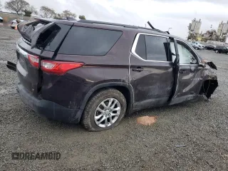 2020 Chevrolet Traverse LT Cloth with VIN 1GNERGKW1LJ288915, listed as a Copart auction lot 45138695 with 87,447 mi miles and Salvage Title. Bid and sale history available at carsss.com. Image 3.