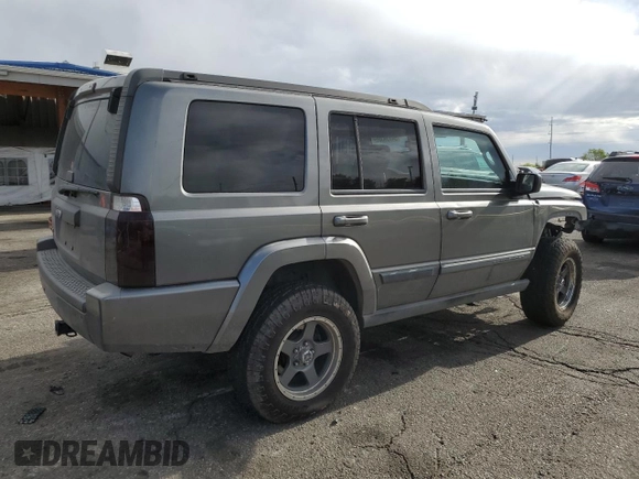 2008 Jeep Commander Sport with VIN 1J8HG48K18C184699, listed as a Copart auction lot 54739305 with 185,950 mi miles and Salvage title. Bid and sale history available at DreamBid. Image 3.