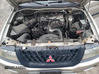 2001 Mitsubishi Montero ES z VIN JA4MT21H41P050234, wystawiony jako Copart lot #79230664 z przebiegiem 161 207 mil mil oraz Czysty tytuł • Clean title. Historia ofert i sprzedaży dostępna na DreamBid. Obrazek 12.